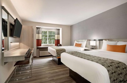 Southeast Raleigh Hotel | Microtel Inn & Suites by Wyndham Raleigh