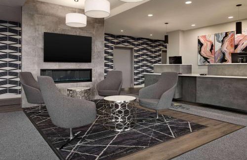 Boisbriand Hotel | Microtel Inn & Suites by Wyndham Boisbriand