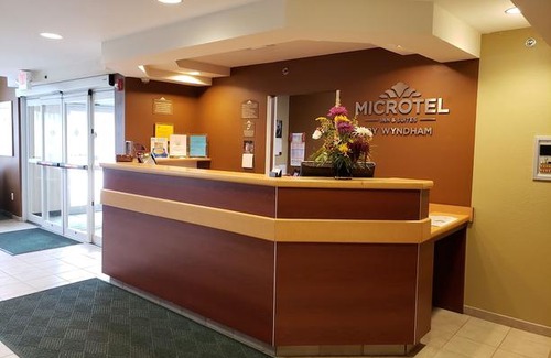 Dover Hotel | Microtel Inn & Suites Dover by Wyndham