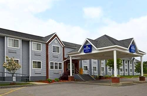 Baldwinsville Hotel | Microtel Inn & Suites by Wyndham Syracuse Baldwinsville