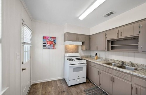 East Point Cottage | Mid Century Modern Jewel