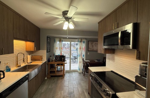 Aksarben - Elmwood Park House | Mid Century Modern Retreat in the Heart of Central Omaha