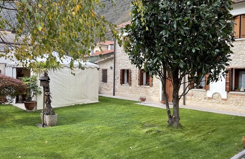 Solagna House | Midas & Lino's house holiday home