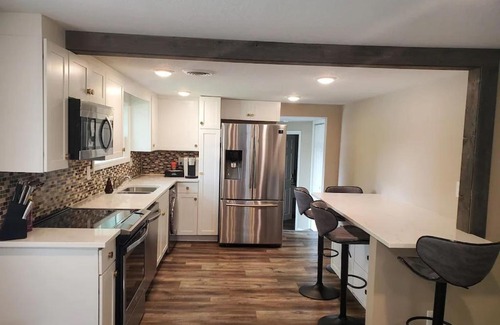 Midland Apartment | Midland Vacation Rental Remodeled Home in Downtown Midland