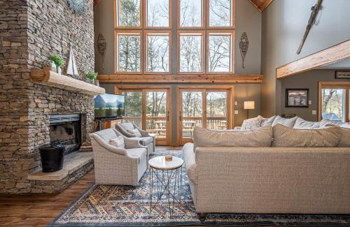 Waterfront Greens House | Midnight Dip