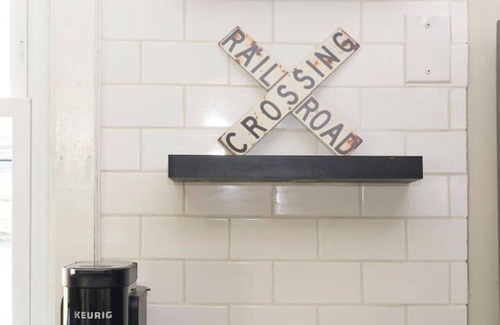 Midway House | Midnight Train to Midway