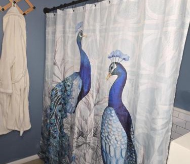 Mobile Apartment | Midtown Guest House