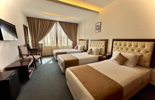 Hamra Hotel | Midtown Hotel & Suites
