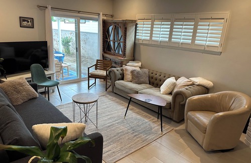 Ventura House | Midtown Ventura remodeled beach house!