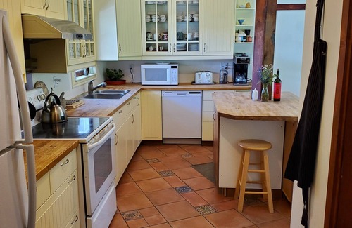 Saint-Joseph-de-Ham-Sud House | Miel et Terre-Chalet en nature pour jusqu'à 15 personnes