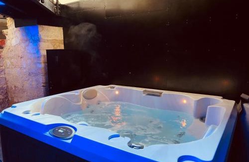 Saint Augustin Apartment | Mieuxqualhotel jacuzzi privatif La retro