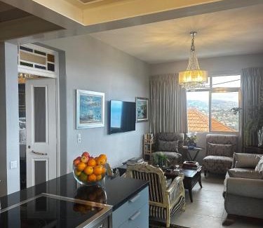 Canhas House | Miguels Seaview Corner