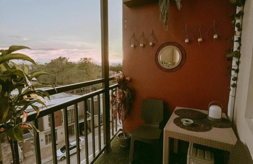 Basak House | Miiches Prime Pad is located in a resort style condominium in the city of Lapu2x