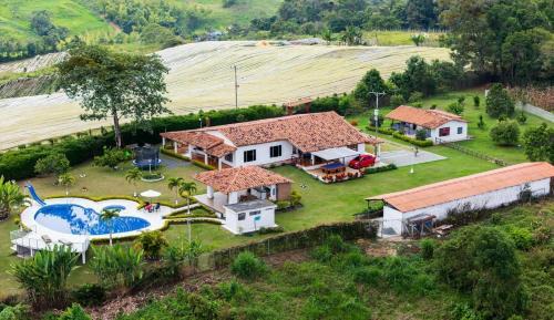 Dagua House | Milagros km30
