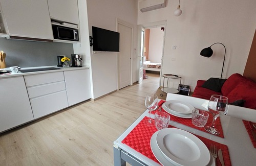 Chinatown Apartment | Milan Design Week, Chic Apartment Chinatown and Brera within walking distance!