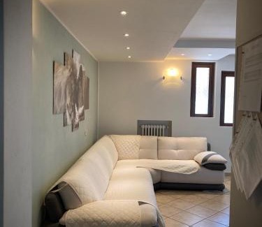 Somma Lombardo Bed & Breakfast | Milele B&B