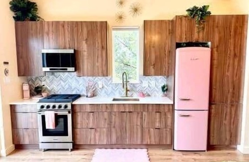 Helotes House | Milestone Cozy Getaway