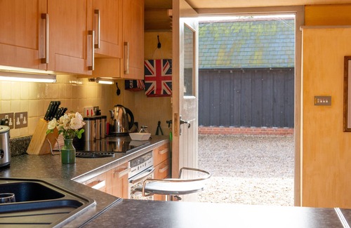 Assington Cottage | Mill Cottage - Escape to this beautiful cottage in its own private valley and enjoy nature.