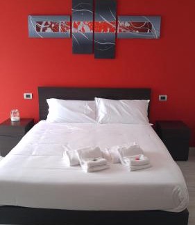 Entratico Hotel | Millaenya Inn