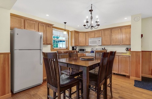 Bethel House | Millbrook Cottage | 3 Bed, 2 Bath