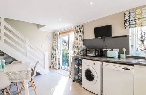 Rockcliffe Cottage | MILLBROOK COTTAGE, pet friendly, with open fire in Dalbeattie