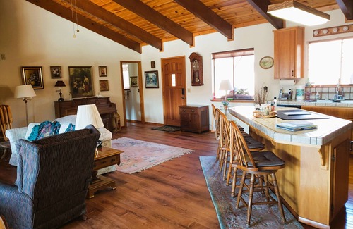 Groveland Ski Chalet | Million Dollar View!