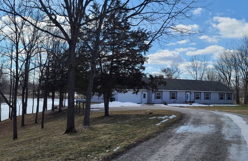 Cartersburg House | Millstone retreat