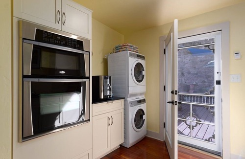 Bisbee House | Minerva's Rest is a beautiful house in Old Bisbee