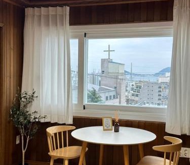 Busanjin House | Minharu house