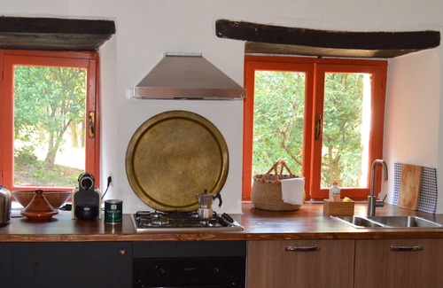 Mengara Apartment | Mini apartment with swimming pool in Gubbio