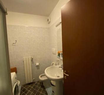 Dalmine Apartment | Mini Appartamento Rosso