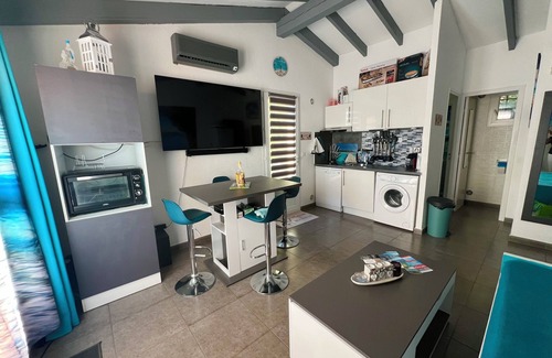 Santa Giulia Villa | Mini villa F2 tt furnished 42m2 sea view santa giulia