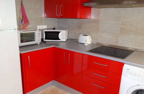 Centro Comercial Apartment | Minimalist center loft