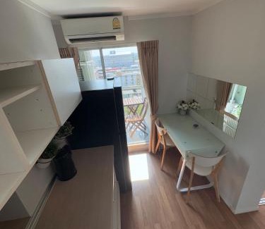 Taling Chan Apartment | Minimalist Condo in Pinklao