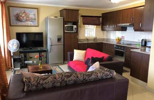 Ballito House | MiniMap Cozy Cottage