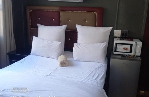 Scottsville House | Mino Guest House