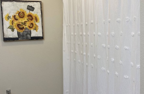 Aubrey House | Minutes from Area Wedding Venues & Walking Distance to Historic Downtown Aubrey