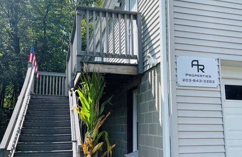 Bethany Apartment | Minutes from New Haven! Safe, spacious, quiet & unique accommodation for all!