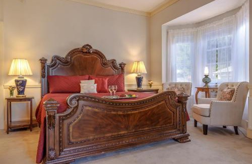 Bar Harbor House | Mira Monte Inn & Suites