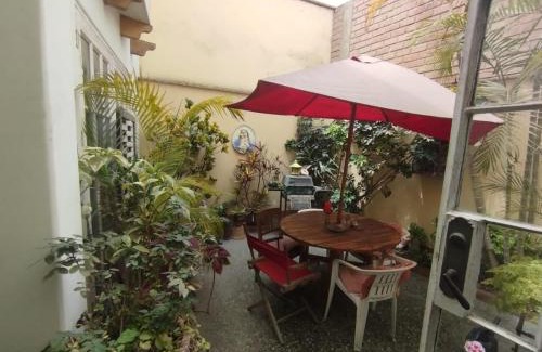 Miraflores House | Miraflores Moonlight B&B