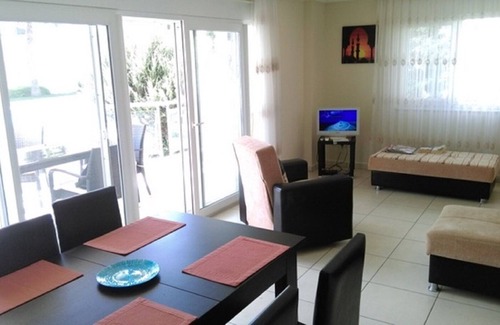 Side Apartment | Mirage G 1 - beautiful 2 bedroomed ground floor apartment of approx 1000 sq ft