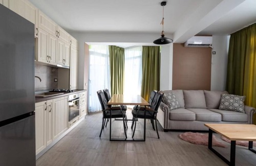 Mamaia-Sat Apartment | Miramare Alezzi
