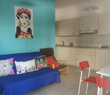Oroklini Apartment | Miranda Beach House