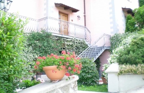 Casone Carpinelli Apartment | Miravalle Holiday Homes - Apartment Margherita