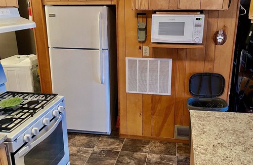Harpers Ferry Cottage | Mississippi River Front Property with amazing views!