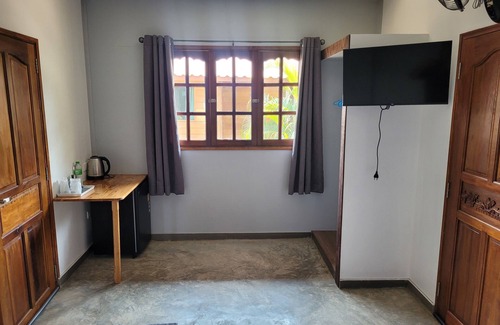 Si Chiang Mai Ski Chalet | Mistercheck paradise bungalows