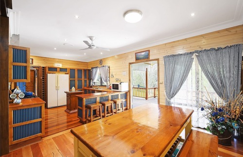 Wyong Creek House | Misty Mountain Farm Stay