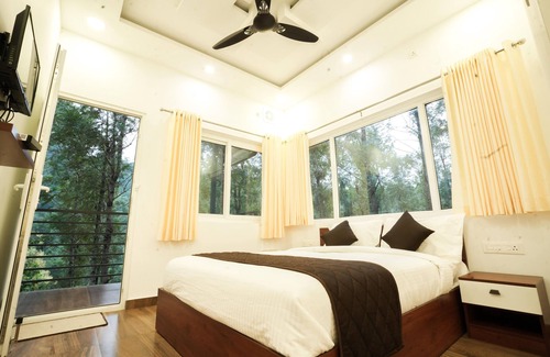 Maraiyur Hotel | Misty Range Resorts