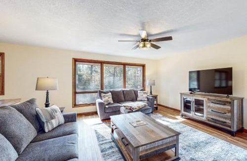 Eagle River House | Mitchell Point Cottage