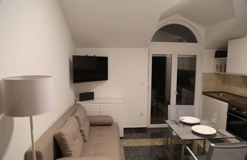 Nin Apartment | mk | apartments nin